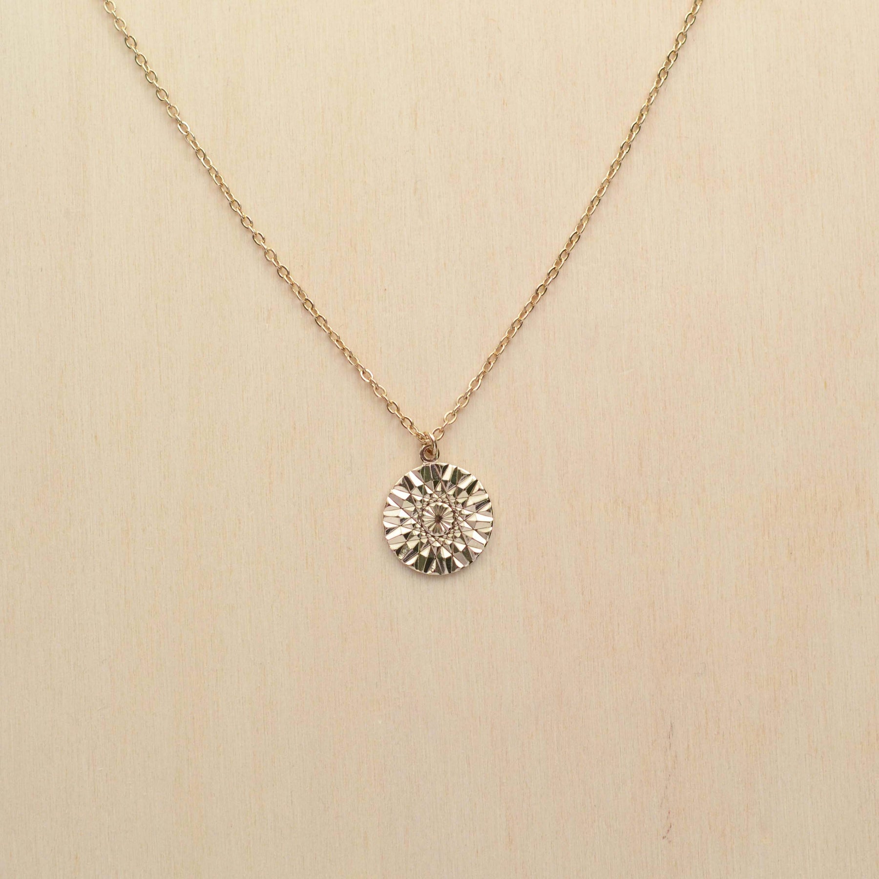 Collier HÉLIOS - plaqué à l'or fin 24 carats