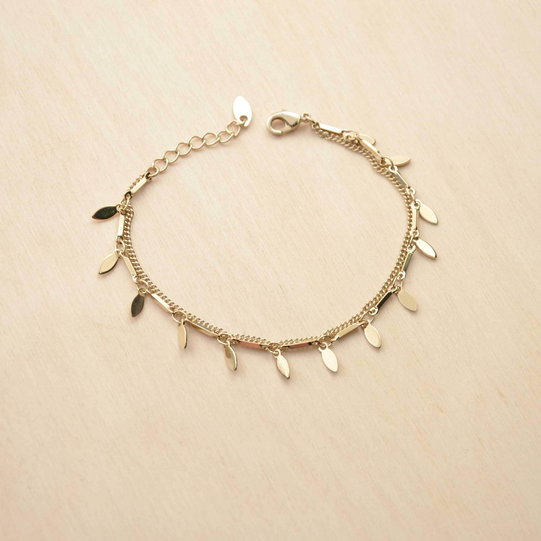 Bracelet SHADE - plaqué à l'or fin 24 carats - Bijoux fantaisie femme | Votre boutique en ligne de bijoux fantaisie - yukablanc