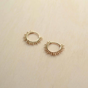 Boucles d'oreille COMÈTE créoles - plaqué or - Bijoux fantaisie femme | Votre boutique en ligne de bijoux fantaisie - yukablanc