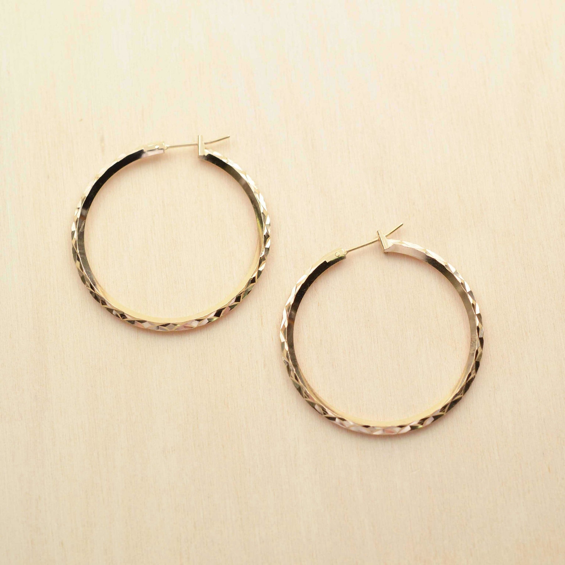 Boucles d'oreille JUNON - plaqué or - Bijoux fantaisie femme | Votre boutique en ligne de bijoux fantaisie - yukablanc