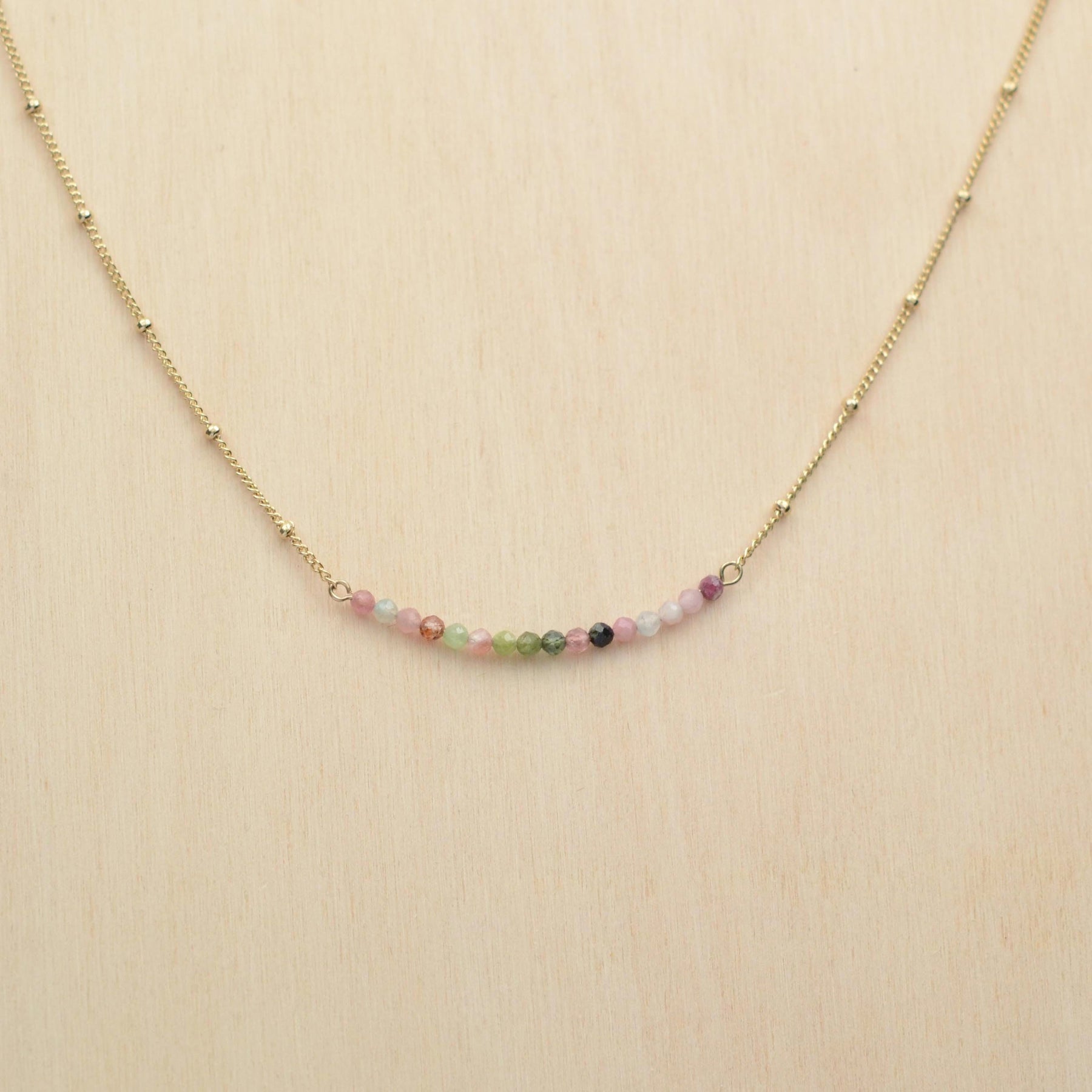 Collier PRUNE - plaqué à l'or fin 24 carats & tourmaline - Bijoux fantaisie femme | Votre boutique en ligne de bijoux fantaisie - yukablanc