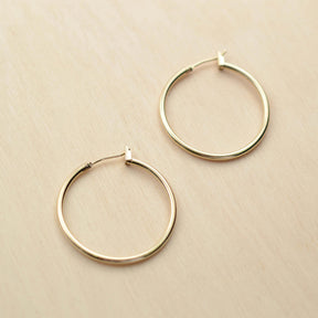 Boucles d'oreille LIGNE - plaqué à l'or fin 24 carats - Bijoux fantaisie femme | Votre boutique en ligne de bijoux fantaisie - yukablanc